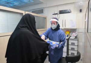 تقدیر از کادر درمان